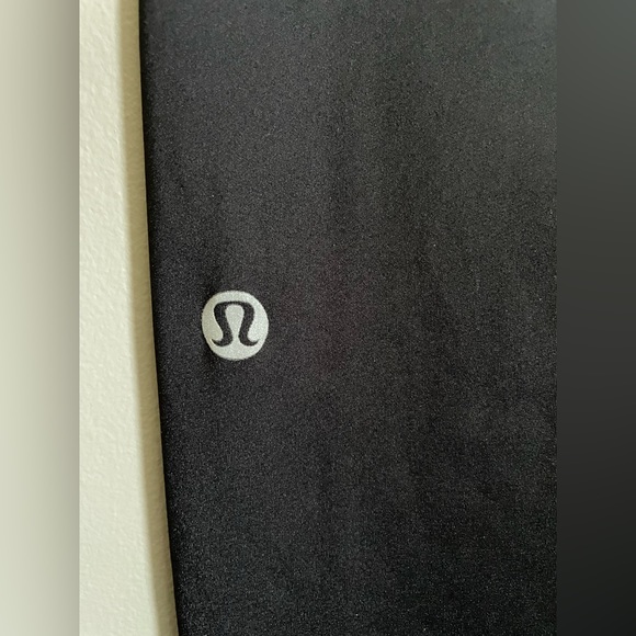 Lululemon Fast & Free 7/8 Tight II *Non-Reflective Nulux 25" 6 - Picture 4 of 5